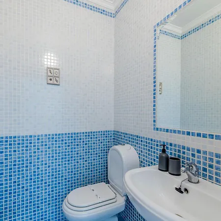 Camelias Vip By Interhome *