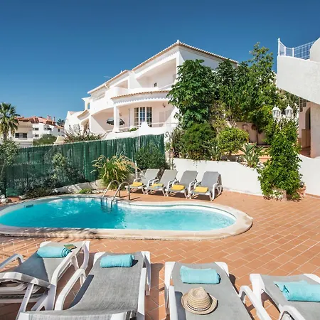 Camelias By Interhome